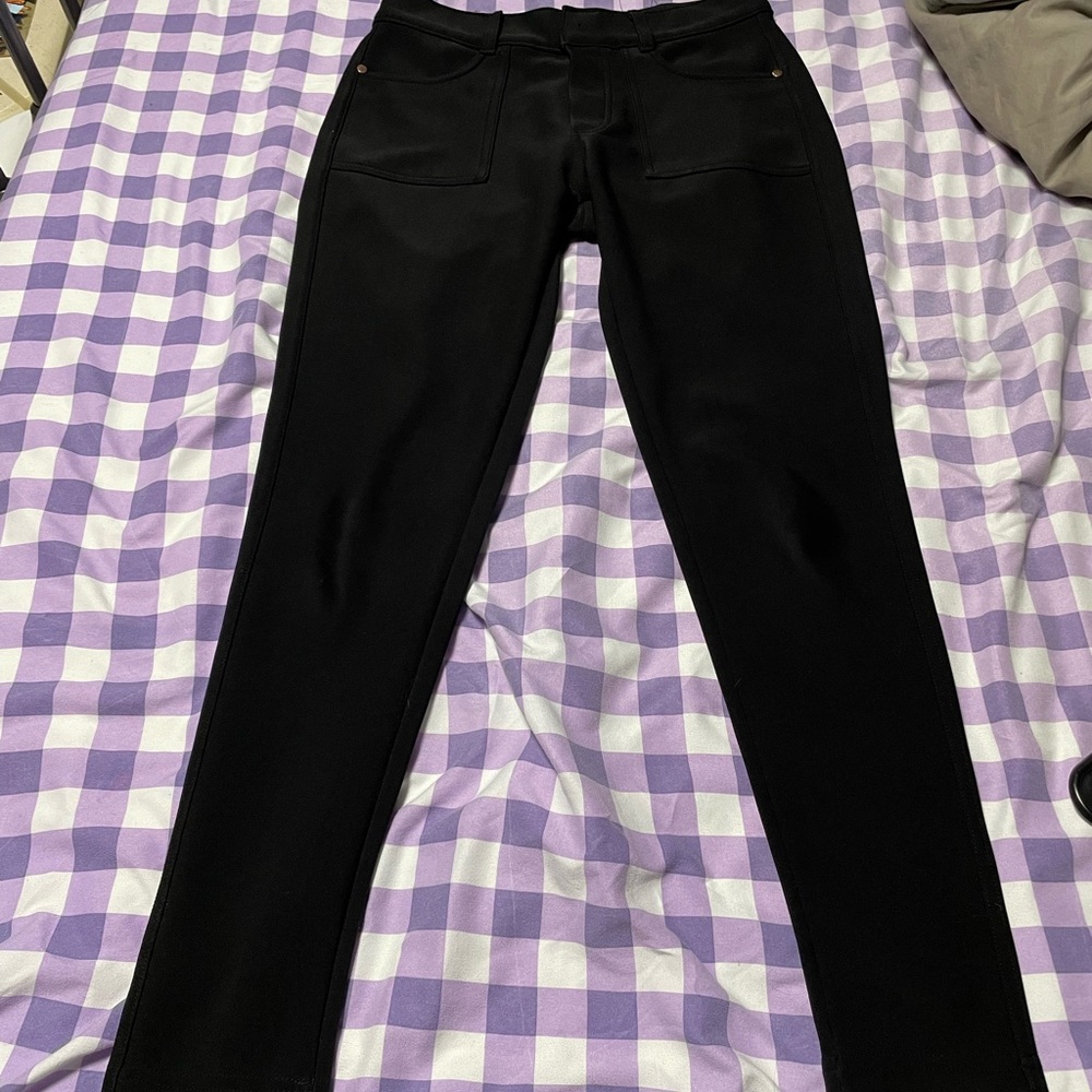 Black Skinny Jeans